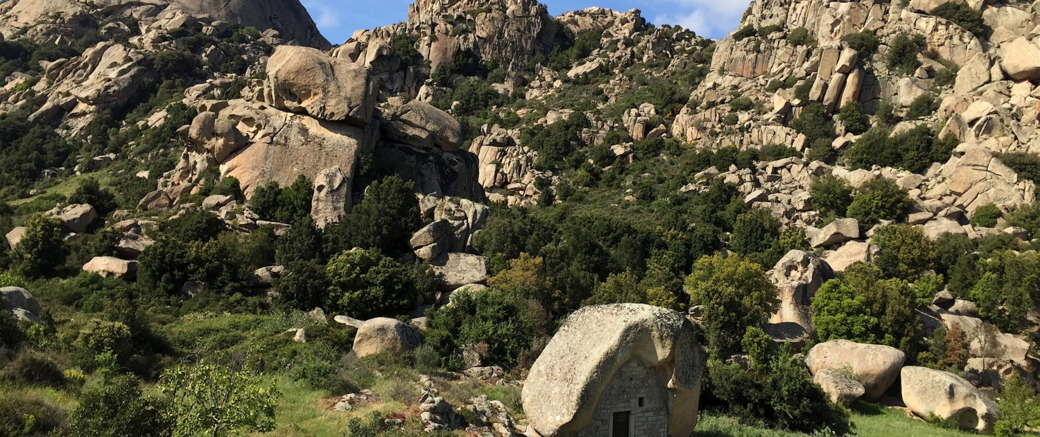 Tafoni Granitfelsen der Gallura